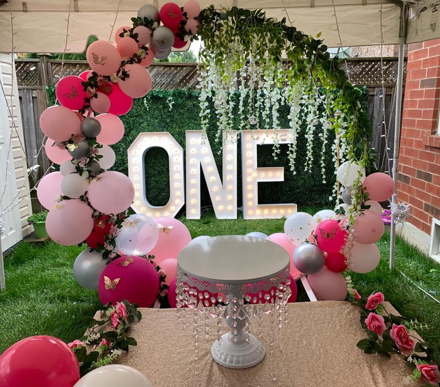 these-aurora-marquee-letters-will-make-your-party-shine