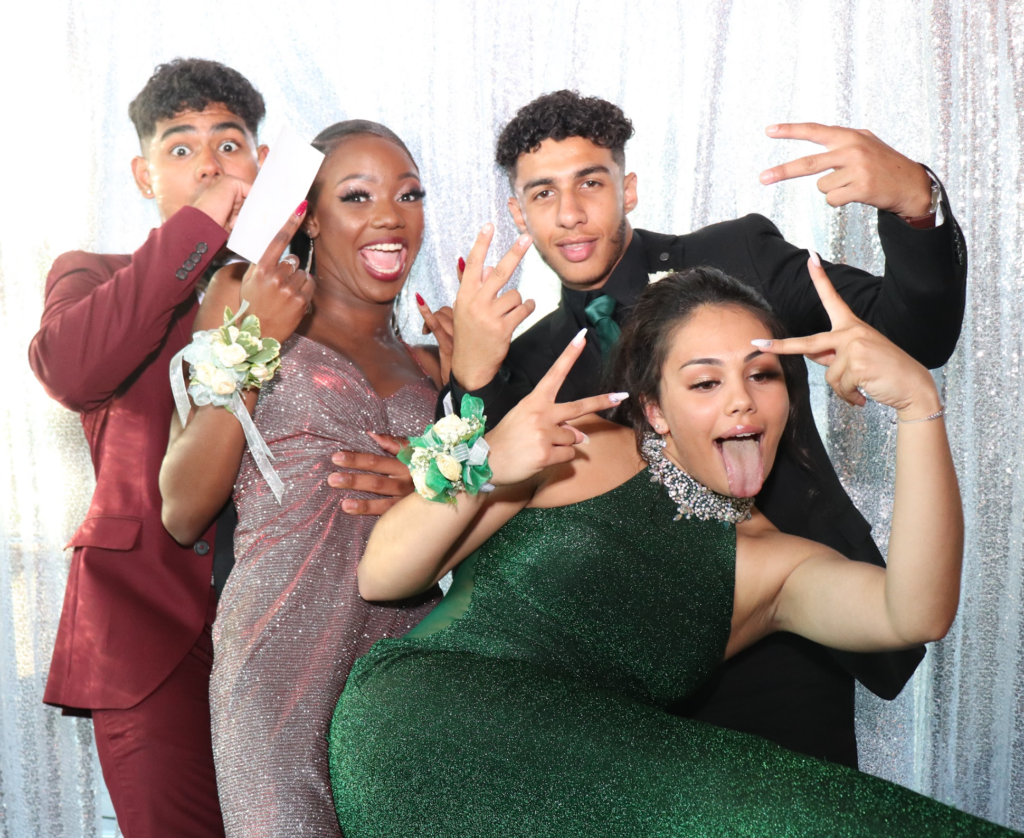 Toronto photo booth group photo 4 people with silver backdrop 